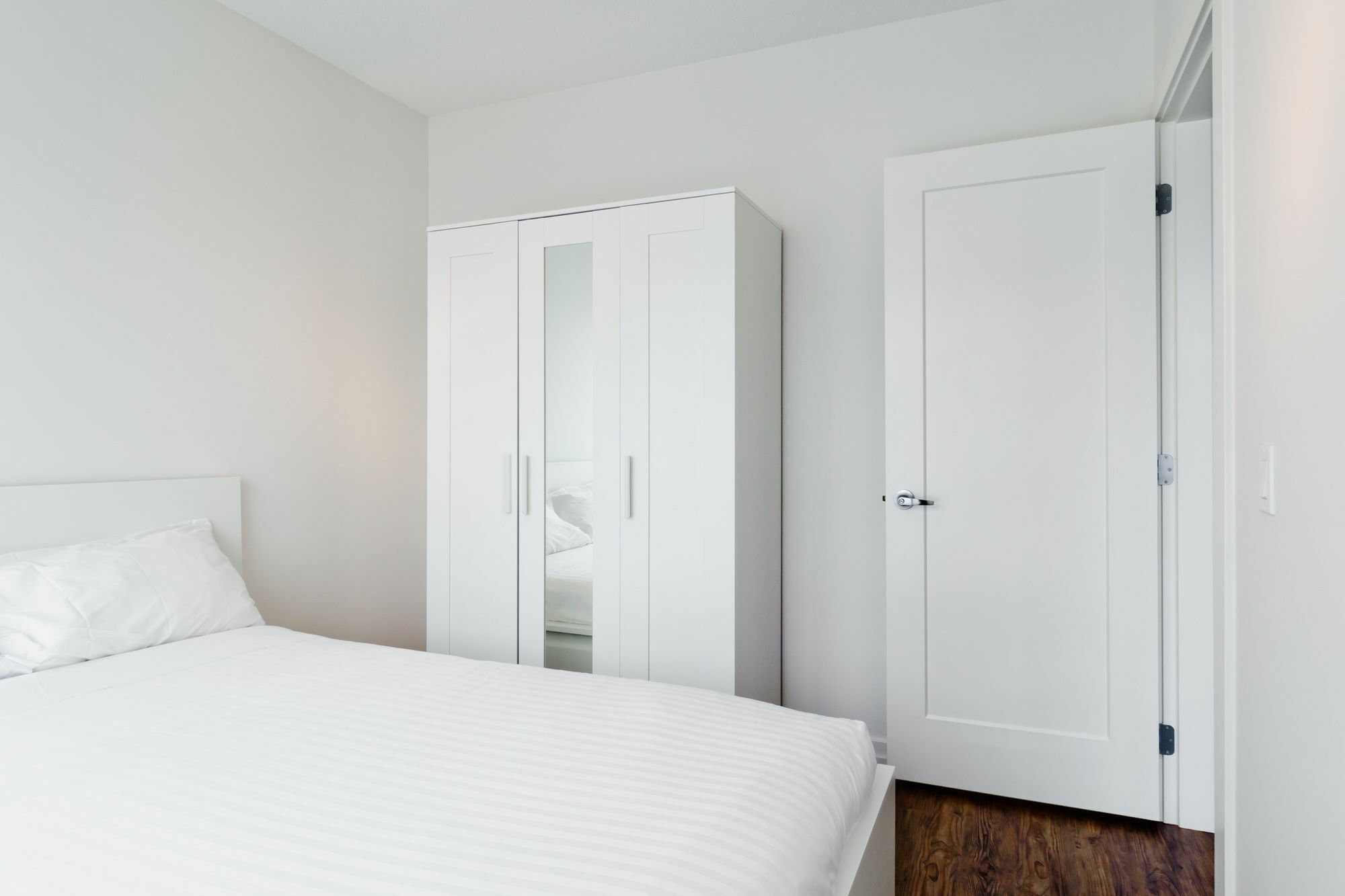 Suite Digs N3 Калгари Экстерьер фото